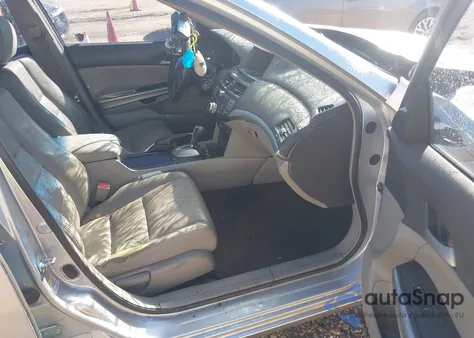 2009 Honda Accord 2.4 Ex-L z USA, uszkodzony, nr VIN 1HGCP26829A022057